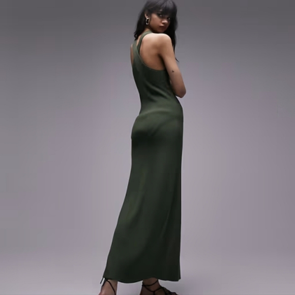 TOPSHOP Knit cross front midi dress in Olive Green. Size Medium - Picture 2 of 13